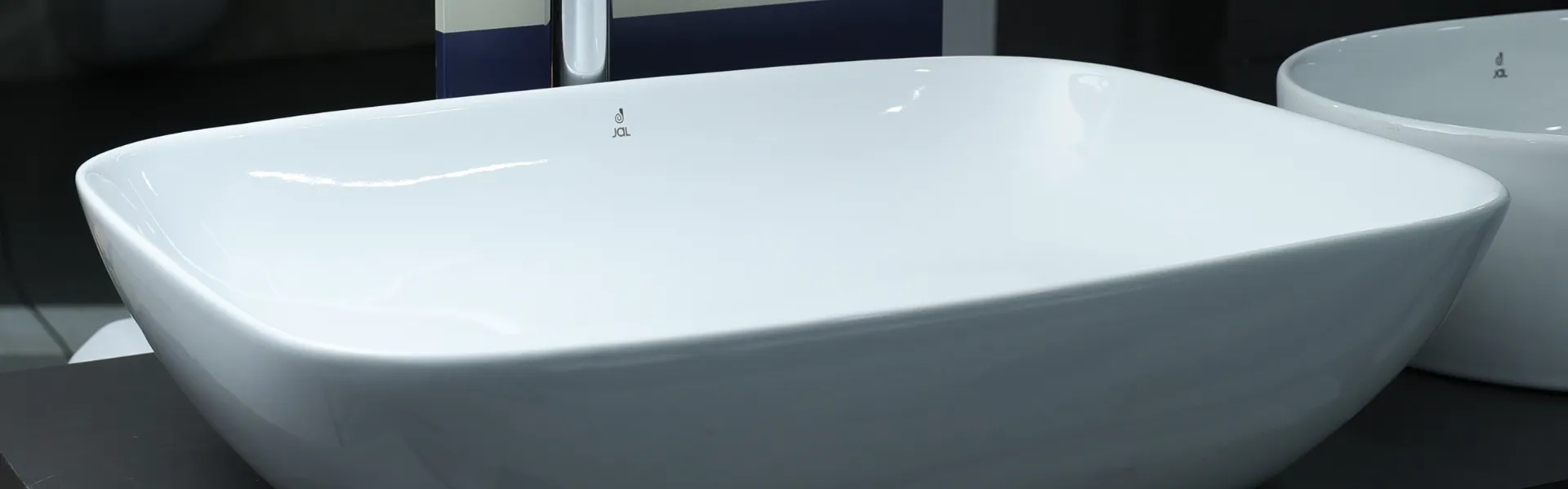 Guide To Choosing The Right Table Top Wash Basin For Your Home