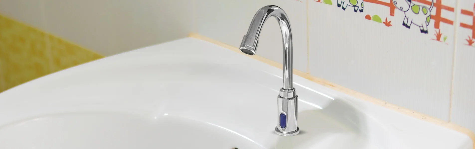 How Touchless Faucets Are Revolutionizing Modern Bathrooms?