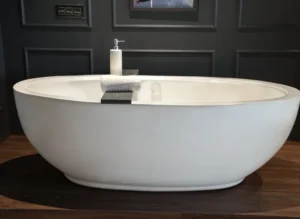 Lunara Double Moulded Bathtub
